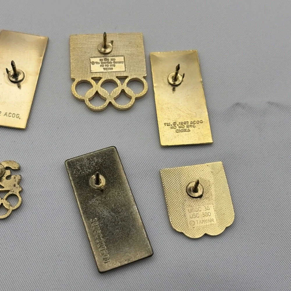 Lot Of 10 Mixed Atlanta Olympics Summer Games Torch Izzy 3M Lapel Hat Pins A2‎